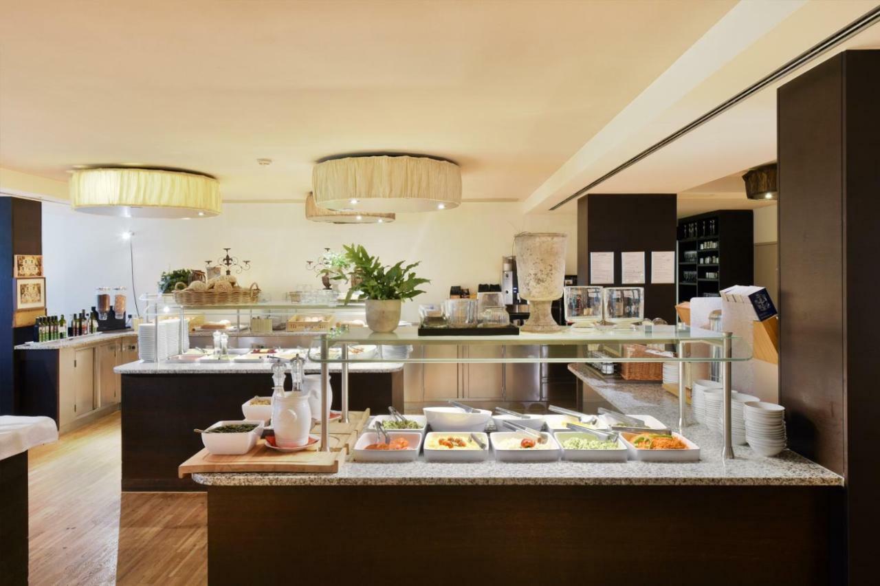 Hotel Weisses Kreuz Φελτκίρχ Εξωτερικό φωτογραφία