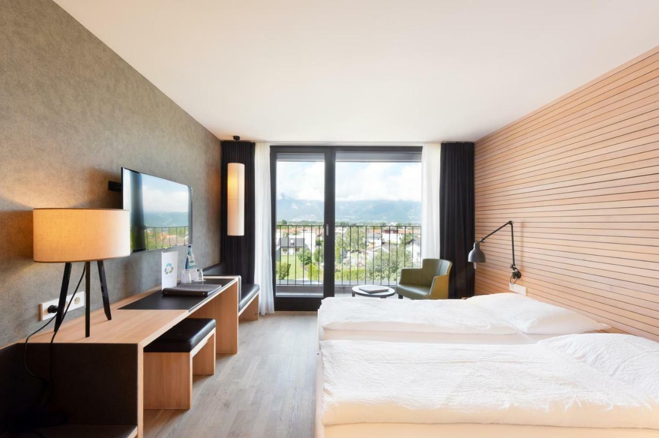 Hotel Weisses Kreuz Φελτκίρχ Εξωτερικό φωτογραφία